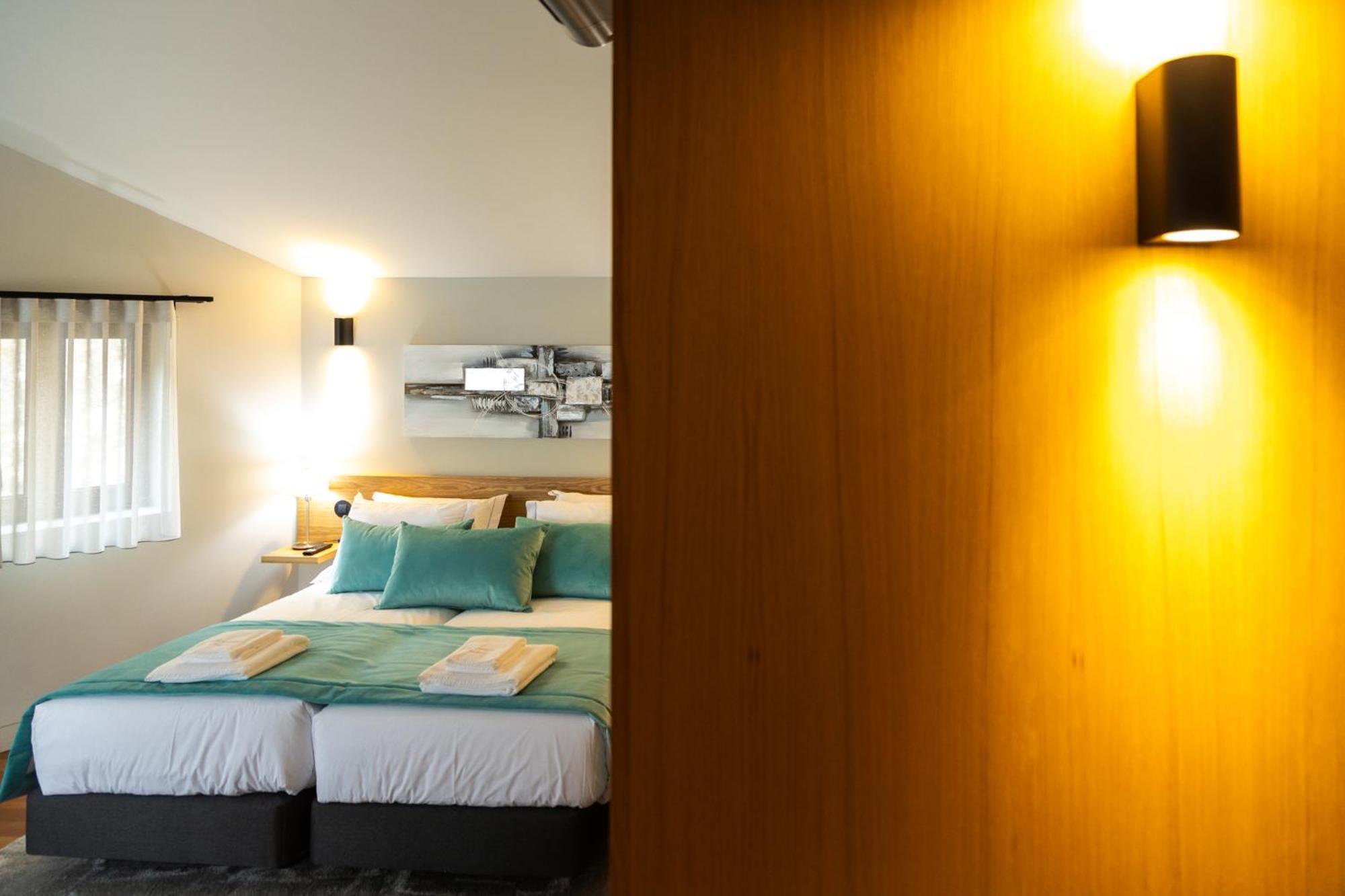 Fervenca Suites Vila Nova de Gaia Exterior foto